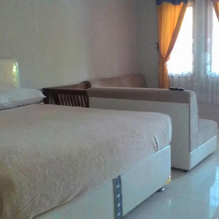 New Pondok Dewi Hotel Pangandaran Kültér fotó
