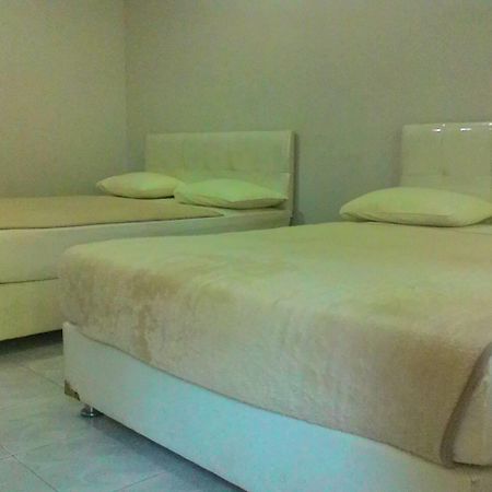 New Pondok Dewi Hotel Pangandaran Kültér fotó